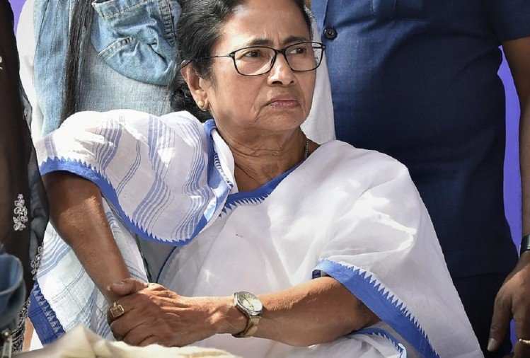 CM ममता ने कहा- अब पश्चिम बंगाल में कोई भी नेता आते हैं तो उन्हें RTPCR नेगेटिव रिपोर्ट दिखानी होगी