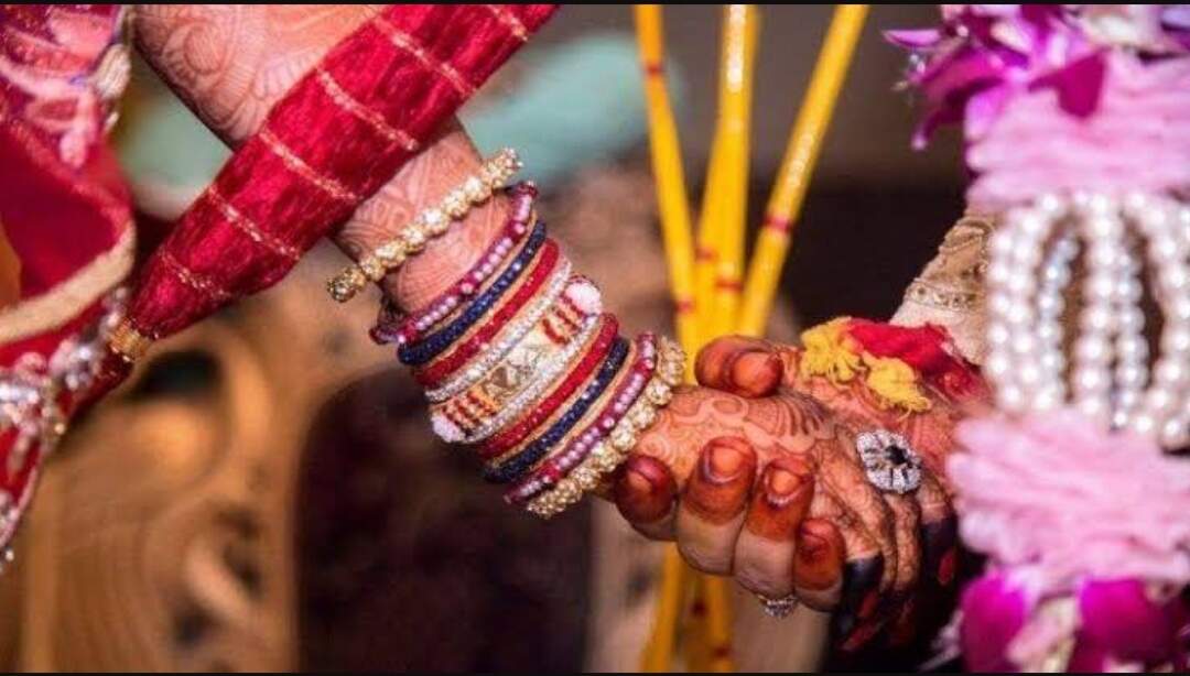 2021 का साल भी कई आयोजनों पर लगा रहा ग्रहण, 2020 की तरह इस साल भी टल रही कई शादियां