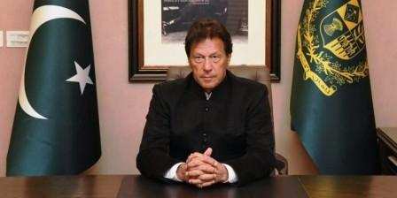पाकिस्तान के प्रधानमंत्री इमरान खान ने अपने ट्विटर अकाउंट से सभी को किया अनफॉलो