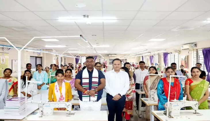 राज्य की महिलाओं को सिलाई मशीन और प्रशिक्षण से आत्मनिर्भर बनाने की अनूठी पहल, जानें 