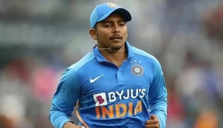 पृथ्वी शॉ की मुश्किलें बढ़ी, महीनों तक नहीं खेला पायेंगे क्रिकेट, पढ़िये पूरी खबर