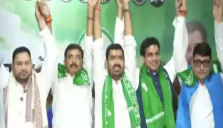 बिहार चुनाव से पहले नीतीश को तिहरा झटका: मगध, सीमांचल और बांका में जदयू नेताओं का राजद में पलायन, तेजस्वी का बढ़ा कद