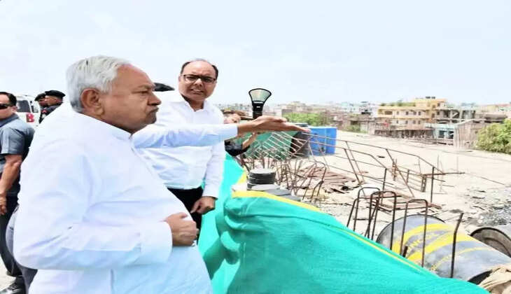 मुख्यमंत्री नीतीश ने किया महुली एलिवेटेड रोड और लक्ष्मण झूला निर्माण का निरीक्षण, अधिकारियों को दिए समय पर कार्य पूर्ण करने के निर्देश