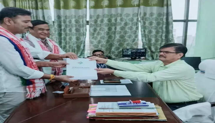 सिल्ली सीट से सुदेश महतो ने भरा नामांकन, हिमंता विश्व सरमा भी रहे साथ