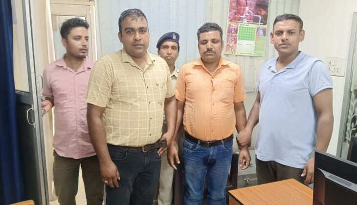 रिश्वत लेते धराये दरोगा जी! केस मैनेज करने के लिए महिला से मांगे थे 50 हजार 