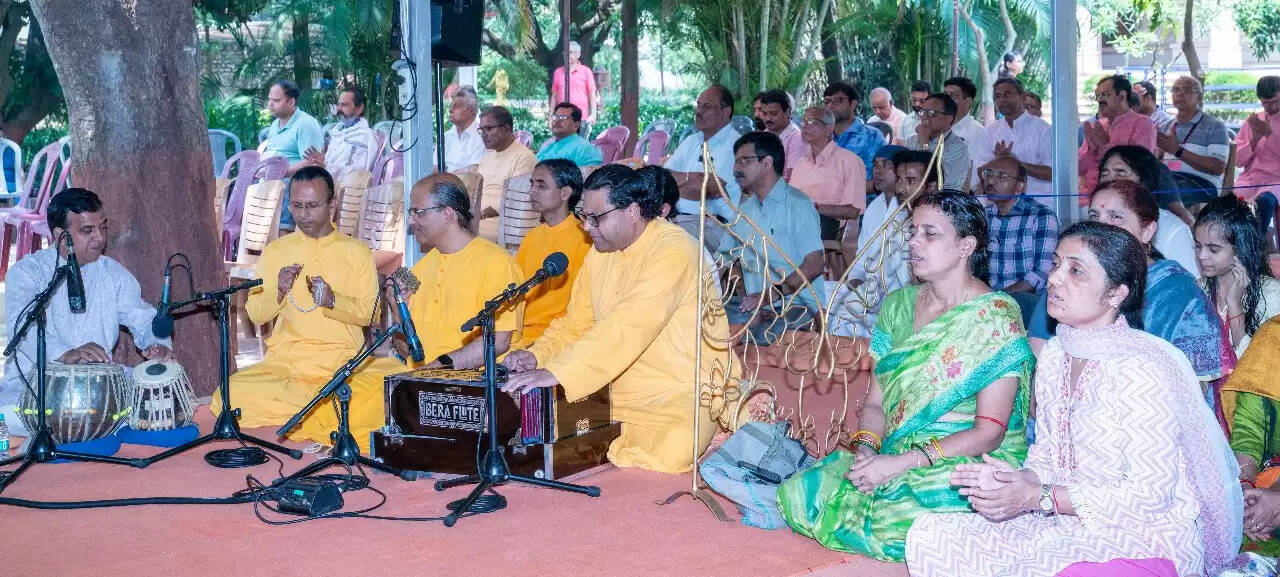 रांची : योगदा आश्रम में ज्ञानावतार स्वामी श्रीयुक्तेश्वरजी की 170वीं जयंती का स्मरणोत्सव
