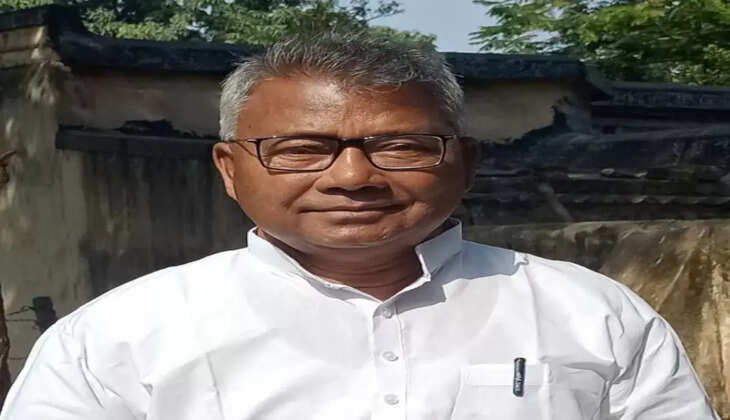 Ranchi: सरना धर्म कोड को आदिवासी एकता और आंदोलन का केंद्रीय लक्ष्य बनाकर संघर्ष तेज करना है: सालखन मुर्मू