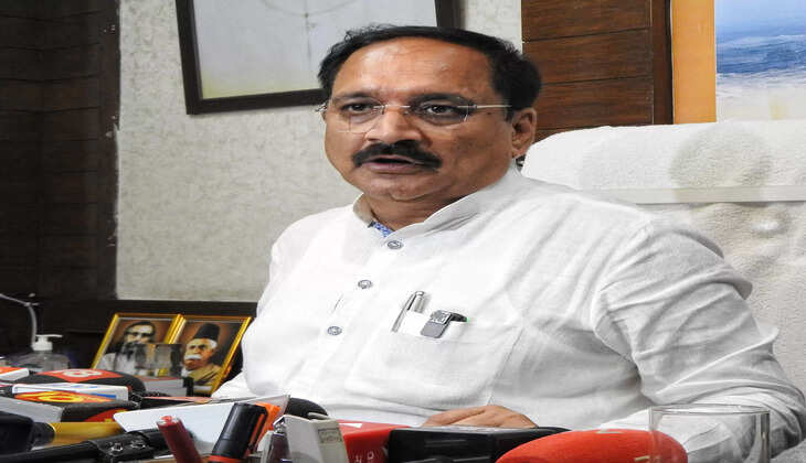 यमुना सफाई के विरोध में डुबकी के बाद अस्पताल में भर्ती हुए दिल्ली भाजपा अध्यक्ष वीरेन्द्र सचदेवा