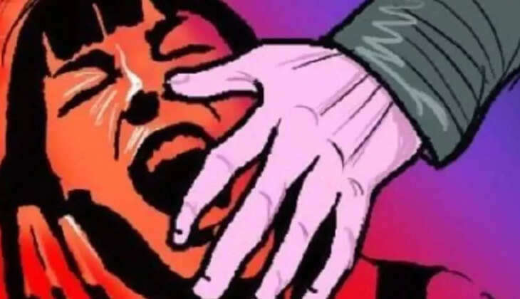 चुटिया : चाकू का डर दिखा कर ऑटो चालक ने नाबालिग के साथ किया दुष्कर्म 