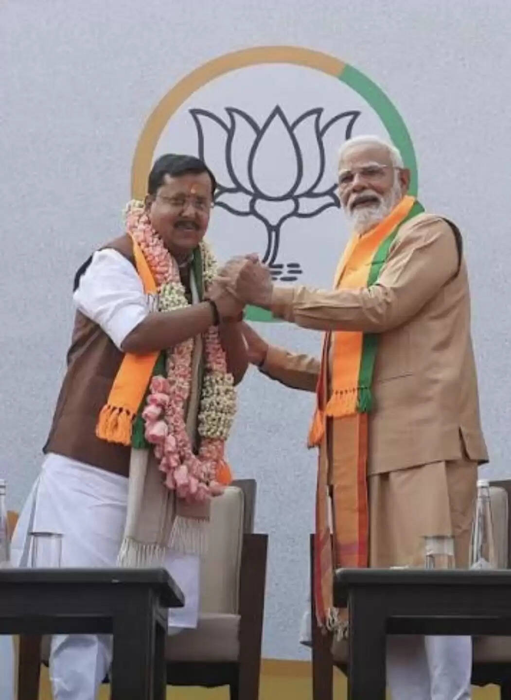 Pm Modi nd Nitin navin