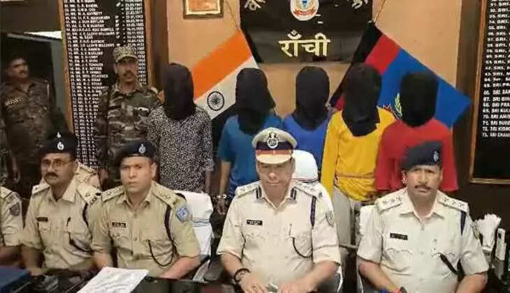 मैक्लुस्कीगंज : एसआइपीएल साइट पर कंटेनर में आगजनी करने वाले 5 आरोपी गिरफ्तार 