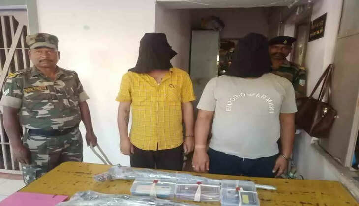 रांची : कुख्यात अपराधी संदीप थापा और आदित्य सिंह गिरफ्तार, हथियार और मर्सिडीज के साथ कई दस्तावेज जब्त