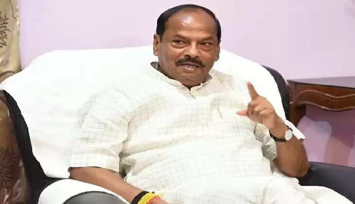 रघुबर दास ने उठाये अबुआ सरकार की नीयत पर सवाल, कहापेसा से डर क्यों, जवाब दे हेमंत सरकार