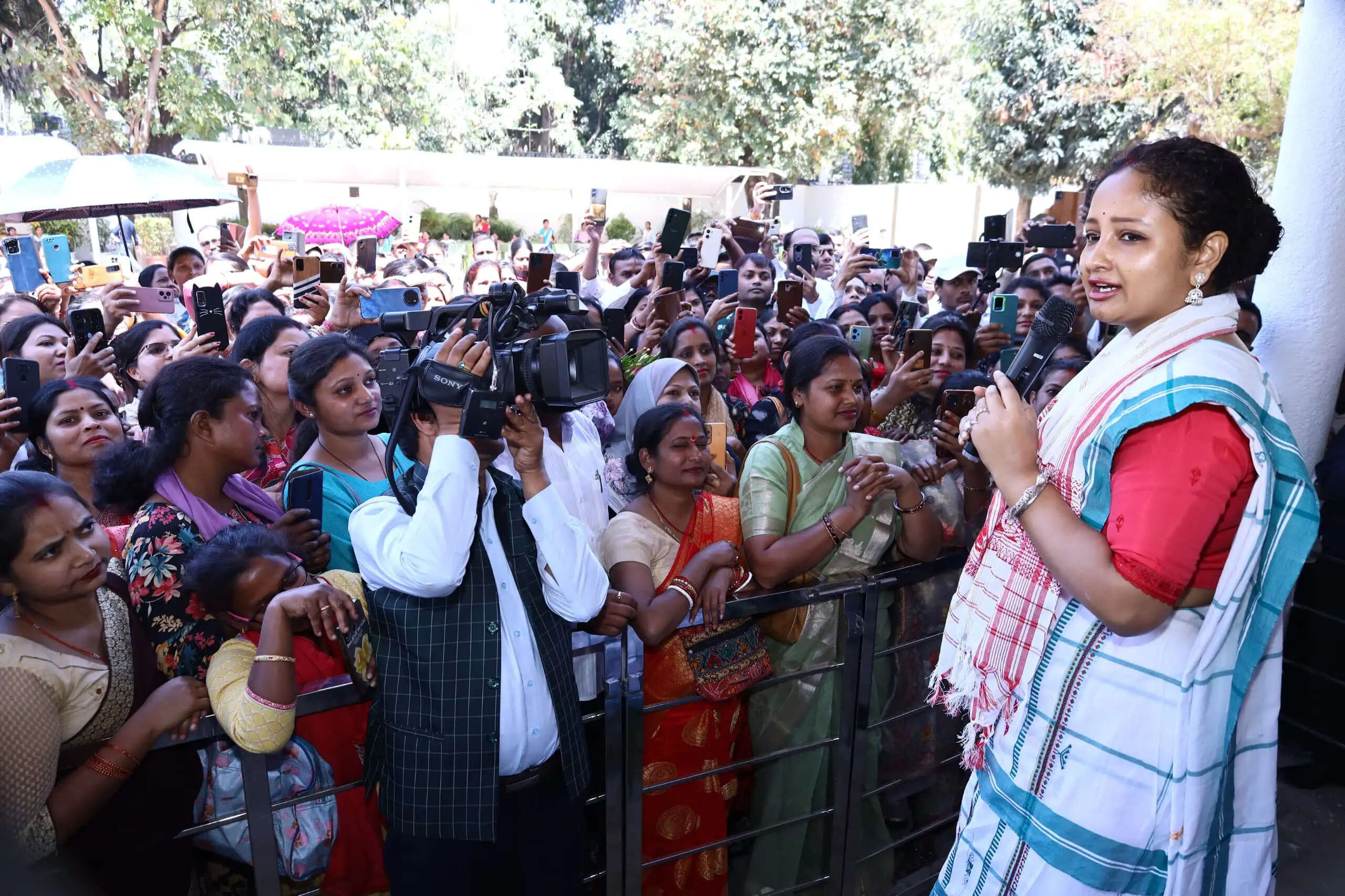 सकारात्मक दिशा की ओर आगे बढ़ रहा झारखंड