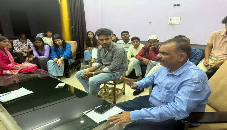 पासवा की महत्वपूर्ण बैठक सम्पन्न, छात्र प्रतिभा सम्मान समारोह की तैयारियाँ हुई तेज़