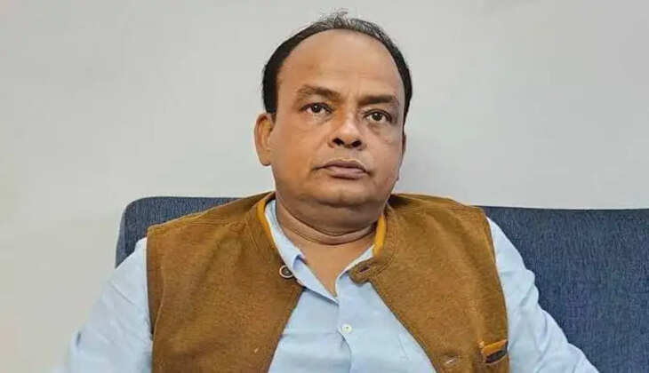 मंत्री इरफ़ान अंसारी ने विधायक सीपी सिंह को दी चेतावनी, जानें क्या है पूरा मामला 