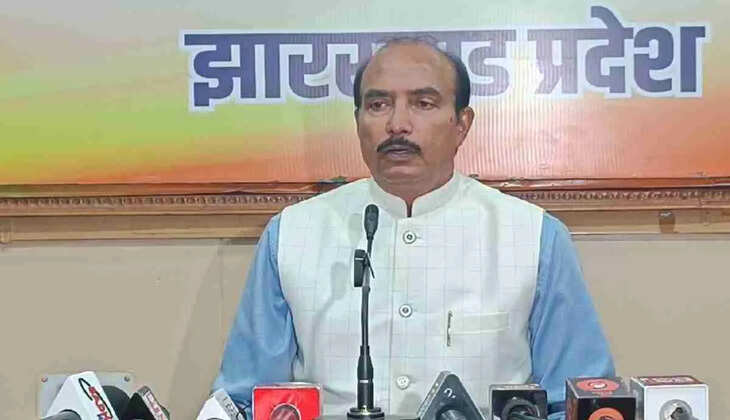 इरफान अंसारी के बयान पर झामुमो दे स्पष्टीकरण : प्रदीप सिन्हा