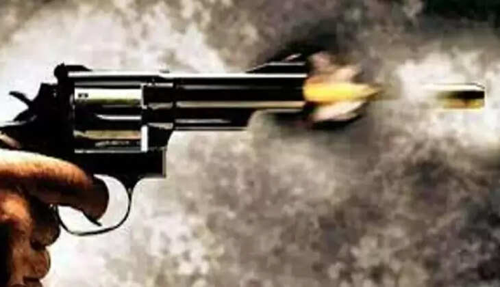 पलामू : चैनपुर में स्टोन माइंस पर फायरिंग, पुलिस ने पांच अपराधियों को हथियारों के साथ दबोचा