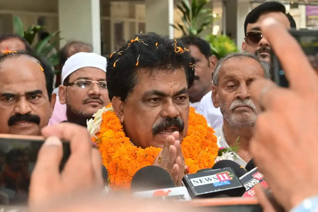 MOHAN SHRIVASTAV
