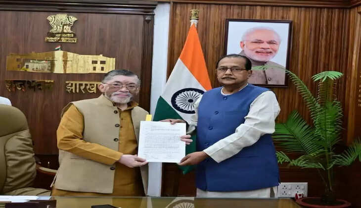 झारखंड के पूर्व मंत्री राधाकृष्ण किशोर ने राज्यपाल से की मुलाक़ात 