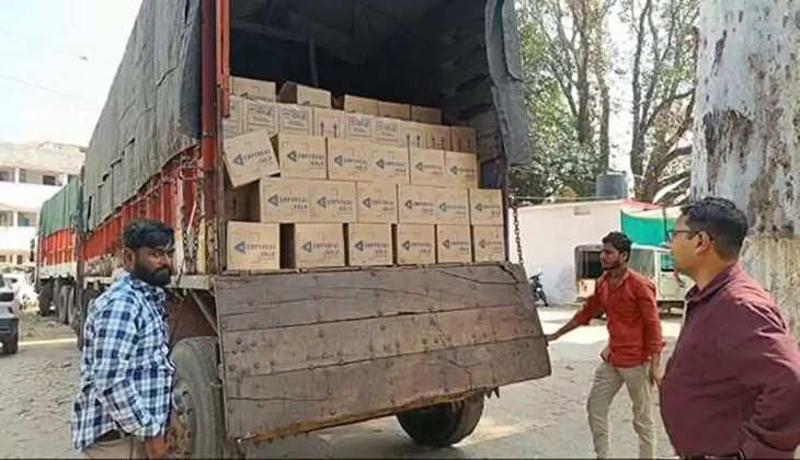 सिमडेगा में डेढ़ करोड़ की अवैध शराब जब्त, दो आरोपी गिरफ्तार, जानें क्या है मामला 