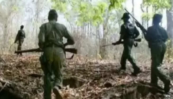 Bokaro: सीआरपीएफ जवानों और नक्सलियों के साथ मुठभेड़, सैकड़ों राउंड फायरिंग 