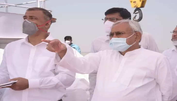 मुख्यमंत्री नीतीश कुमार 