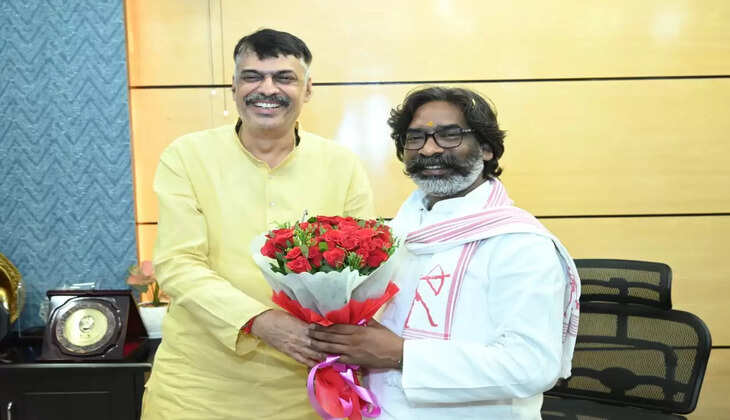 मुख्यमंत्री हेमंत सोरेन से गठबंधन दल के विधायकों ने की मुलाकात