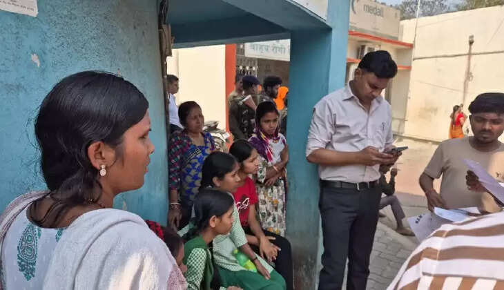 जमशेदपुर में तेज रफ्तार बाइक ने पांच छात्राओं को मारी टक्कर, दो की हालत नाजुक