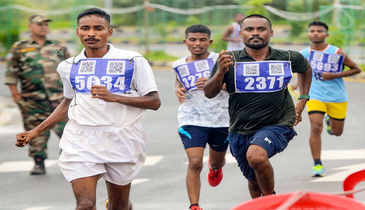 झारखंड उत्पाद सिपाही भर्ती: दौड़ में मारे गए अभ्यर्थियों के परिजनों को 4-4 लाख रुपए की मदद, नियमों में होगा बदलाव