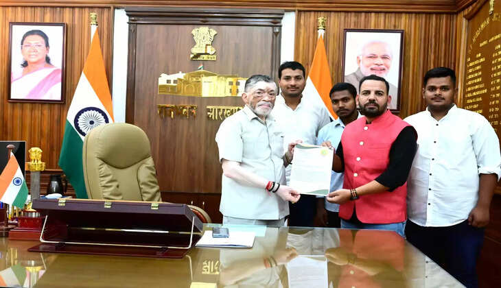 विधायक जयराम महतो को Z श्रेणी सुरक्षा देने की मांग तेज, राज्यपाल को सौंपा गया ज्ञापन