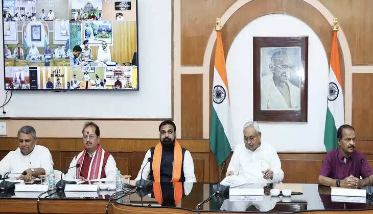 नीतीश कैबिनेट की अहम बैठक आज: 1 करोड़ नौकरियों के वादे को जमीनी रूप देने पर होगा बड़ा फैसला, तीन नए विभागों का गठन संभव