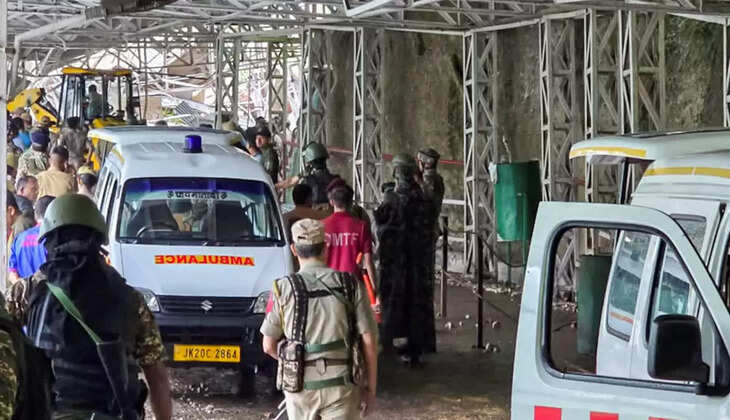 वैष्णो देवी यात्रा मार्ग पर भूस्खलन से मची अफरा-तफरी, एक श्रद्धालु की मौत, नौ घायल