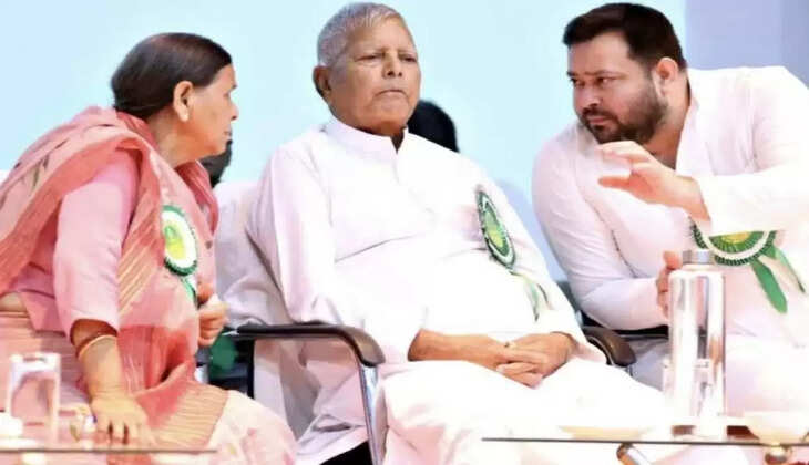 Bihar Politics: चुनावी हार के बाद आरजेडी में भूचाल, बगावती नेताओं की सूची तैयार—कड़ी कार्रवाई के संकेत