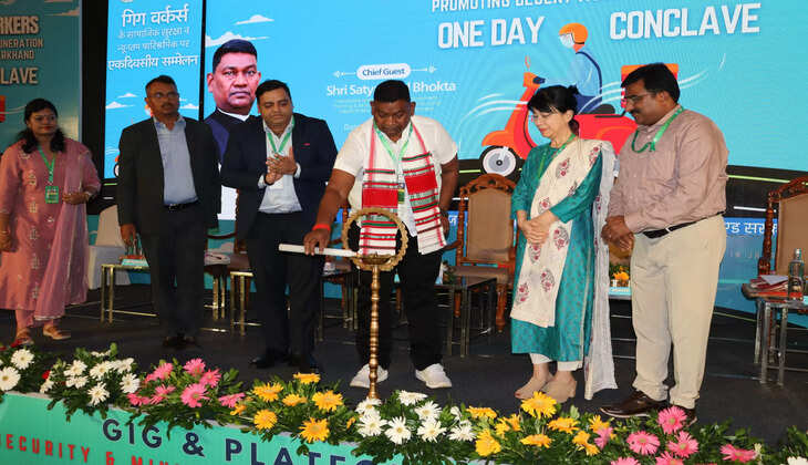 राज्य के गिग वर्कर्स को उचित अधिकार के साथ सम्मान देना सरकार की प्राथमिकता : सत्यानन्द भोक्ता