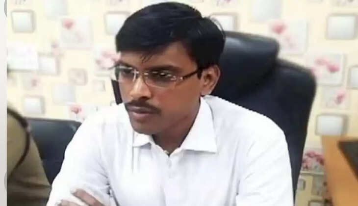 पटना DM का जन-सुनवाई में कड़ा एक्शन: जमीन–रसीद–अतिक्रमण पर तुरंत आदेश, एक थानेदार पर शोकॉज; पूरा प्रशासन टाइट मोड में