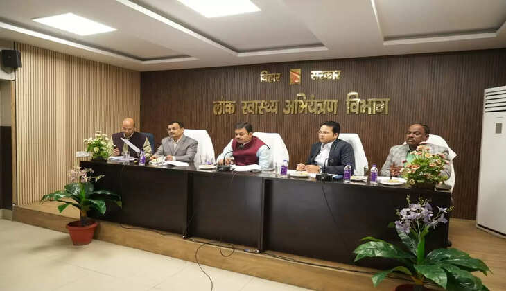 Bihar News: मुजफ्फरपुर प्रक्षेत्र की जलापूर्ति योजनाओं की सख्त समीक्षा—40 अधिकारियों का रुका वेतन, मंत्री संजय कुमार सिंह ने दिए कड़े निर्देश