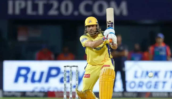 धोनी ने किया बड़ा कारनामा , IPL में यह आंकड़ा छूने वाले बने पहले खिलाड़ी, रोहित-कोहली हैं कोसों दूर