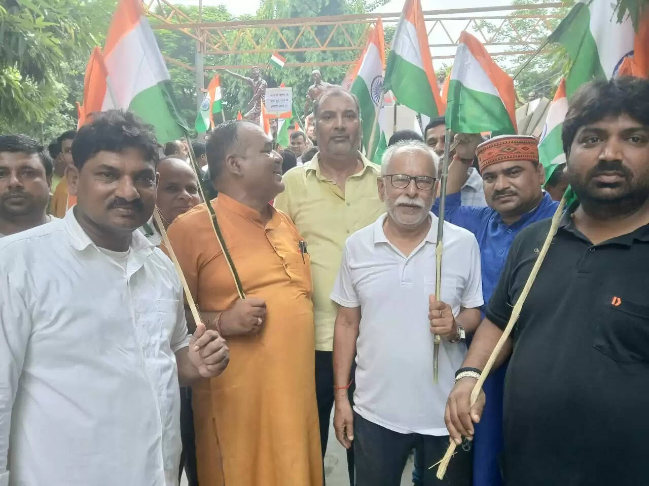 BJP सांसद डॉ. संजय जयसवाल ने 2043 तक विकसित भारत का लिया संकल्प