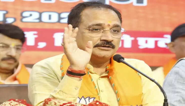 दिल्ली भाजपा अध्यक्ष वीरेंद्र सचदेवा ने बढ़ते बिजली बिल के मुद्दे को लेकर केजरीवाल सरकार को घेरा 