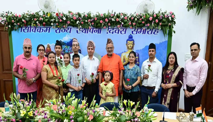 राज भवन में “सिक्किम राज्य स्थापना दिवस समारोह’ आयोजित 