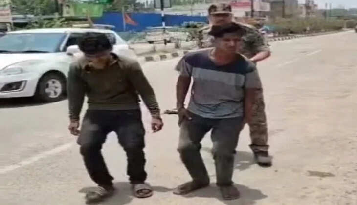 ट्रैफिक पुलिस पर हमला करने वाले दोनों आरोपी गिरफ्तार, सड़क पर कराई गई परेड