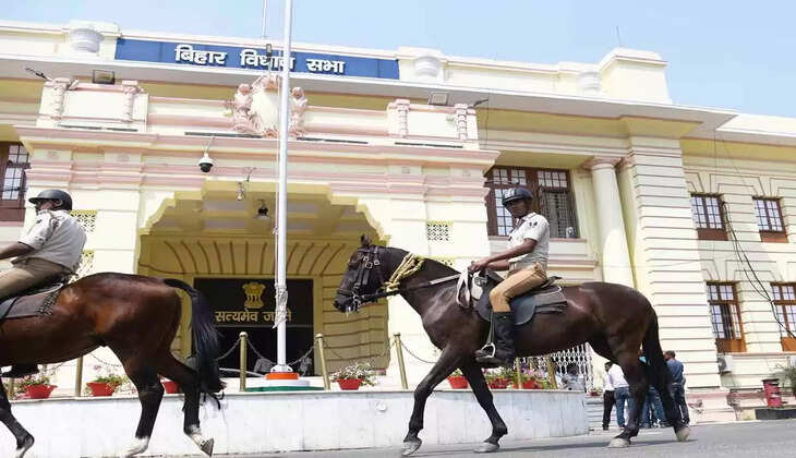 बिहार विधान परिषद से संवेदनशील डेटा चोरी, अवर सचिव सहित 9 पर FIR, EOU कर रही जांच