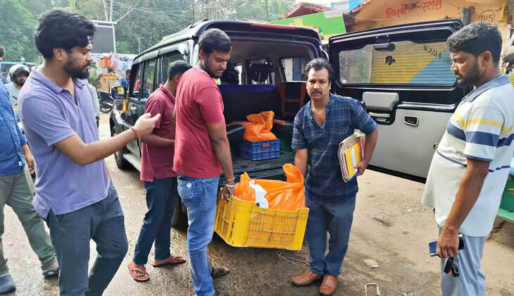 बासुकीनाथ धाम में श्रद्धालुओं को नकली पनीर खिलाने की साजिश नाकाम, 150 किलो मिलावटी पनीर जब्त