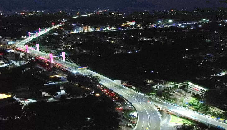 रांची में नए फ्लाईओवर पर युवक ने किया खतरनाक स्टंट, वायरल वीडियो पर मंत्री ने जताई नाराज़गी