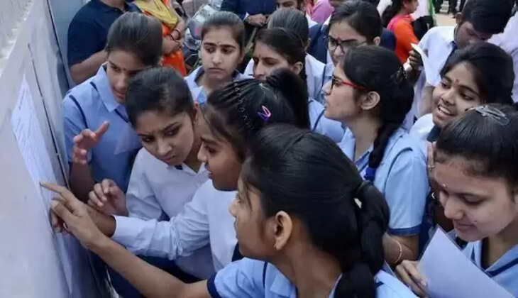 ICSE कक्षा 10वीं, 12वीं के नतीजे घोषित, कक्षा 12वीं में 98.19% छात्र और कक्षा 10वीं में 99.47% छात्र हुये सफल 