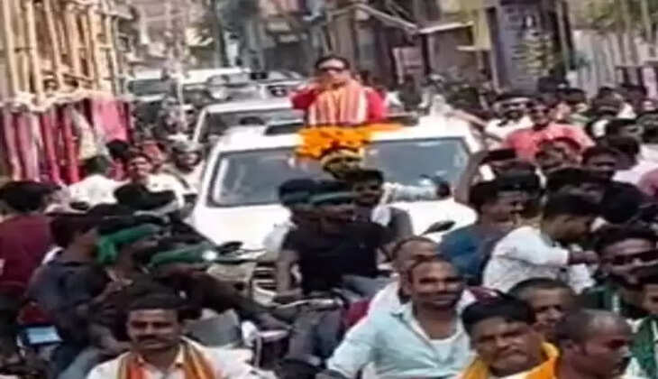 परबत्ता विधायक डॉ. संजीव कुमार ने महागठबंधन समर्थित राजद प्रत्याशी के रूप में किया नामांकन