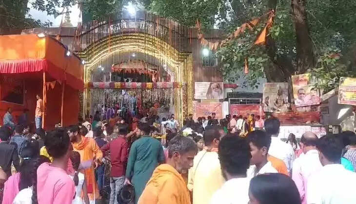Ranchi: सावन की अंतिम सोमवारी पर पहाड़ी मंदिर में उमड़ी भक्तों की भीड़