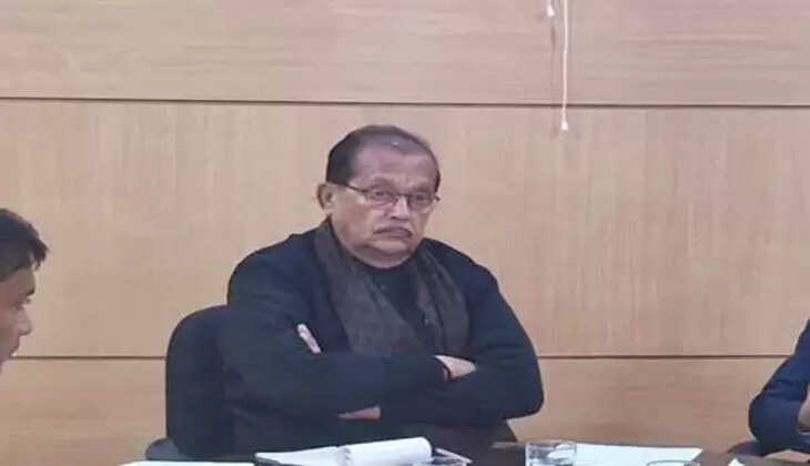 राजस्व वसूली पर वित्त मंत्री राधा कृष्ण किशोर सख्त, विभागों की समीक्षा बैठक में दिये अहम निर्देश