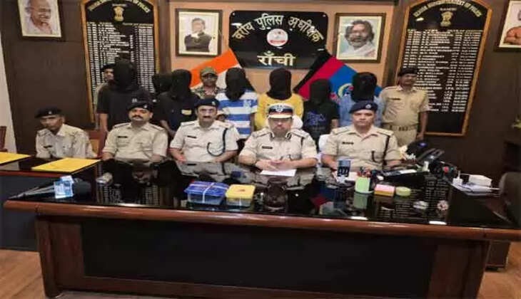चुटिया पावर हाउस से स्क्रैप तार चोरी का खुलासा, पुलिस ने आठ शातिर चोरों को दबोचा